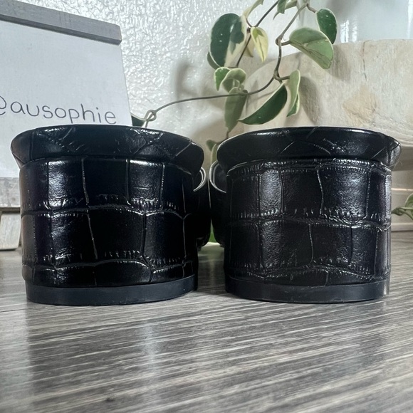 Marc Fisher Yori Crocodile Embossed Faix Leather Black Sandal. Size 8.5 - Picture 5 of 7